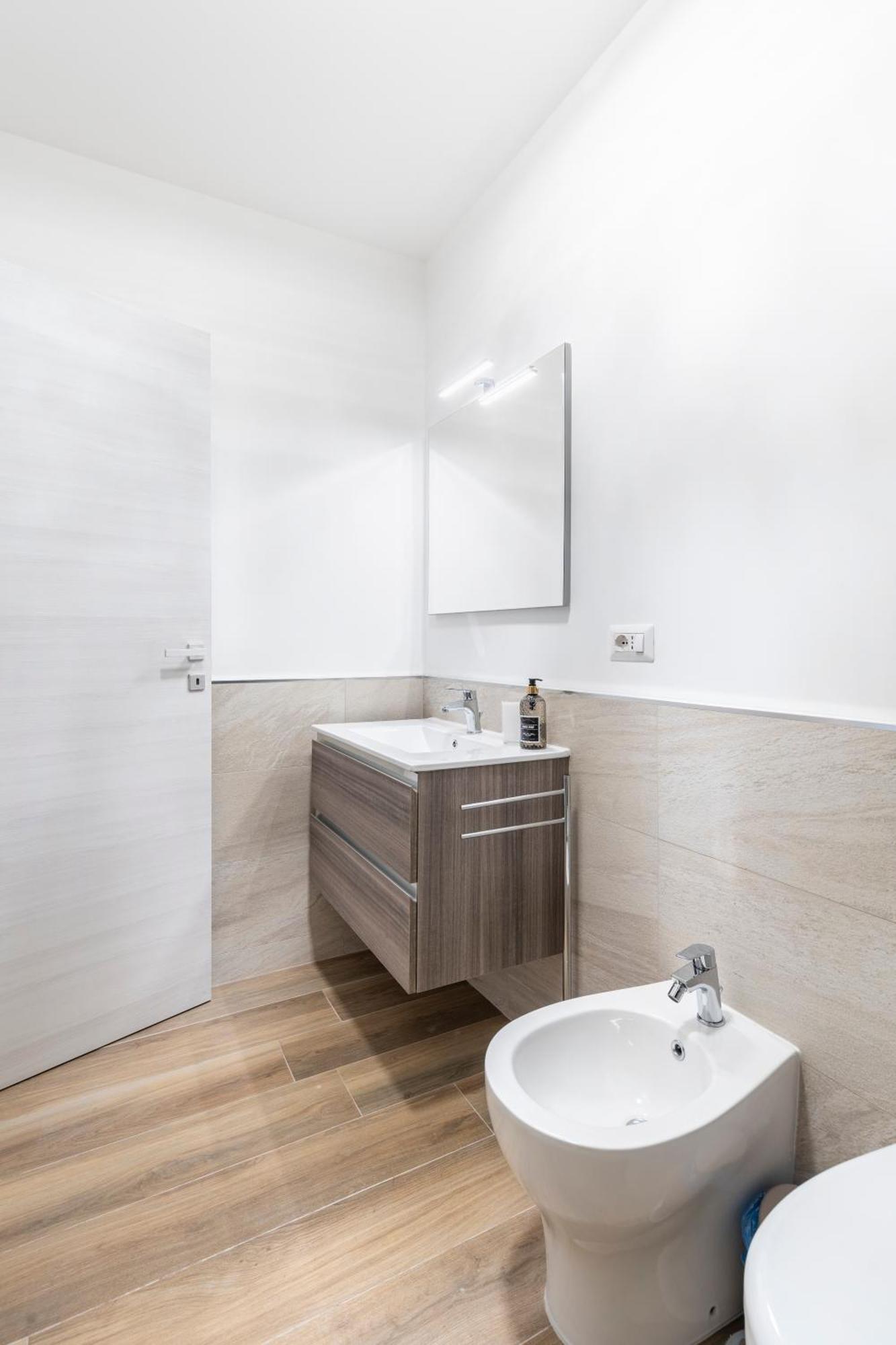 Apartment Parco Degli Acquedotti 3bedr Rom